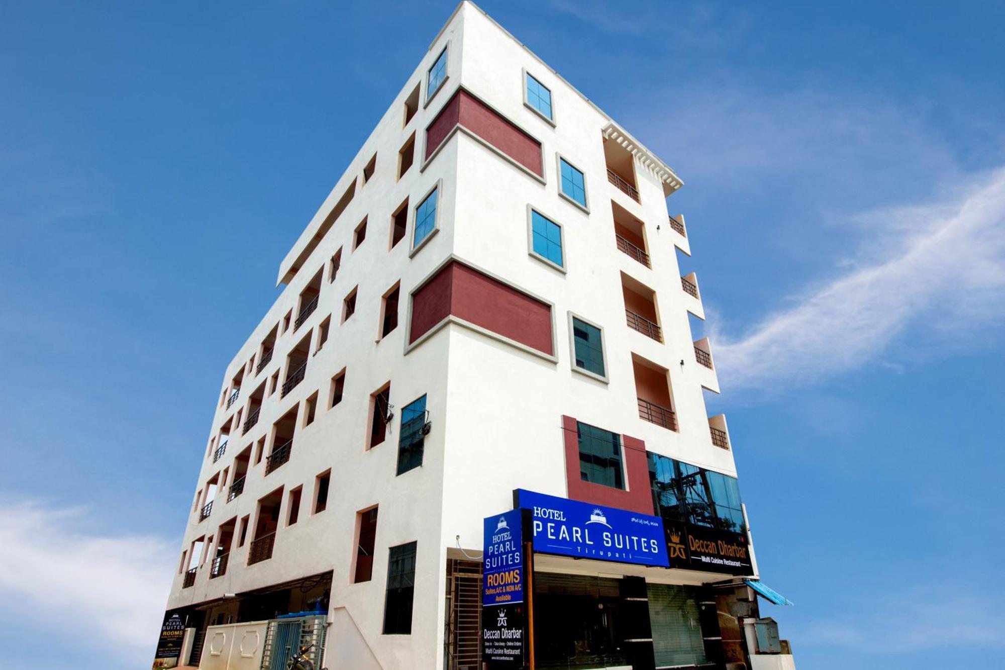 Pearl Suites, تيروباتي المظهر الخارجي الصورة